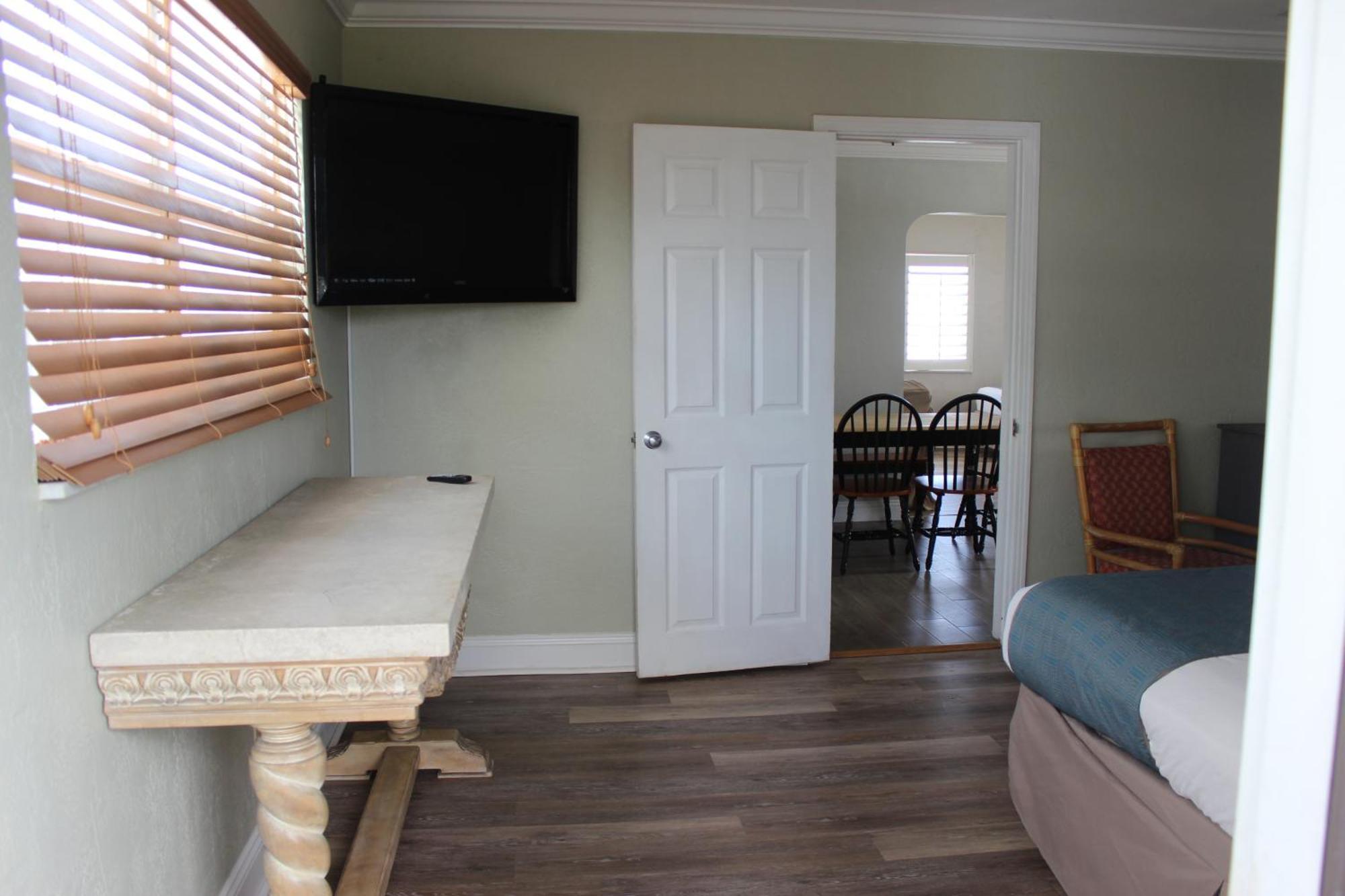 Shoreline Suites & Cabana Cottages - Beachfront Daytona Beach Rom bilde