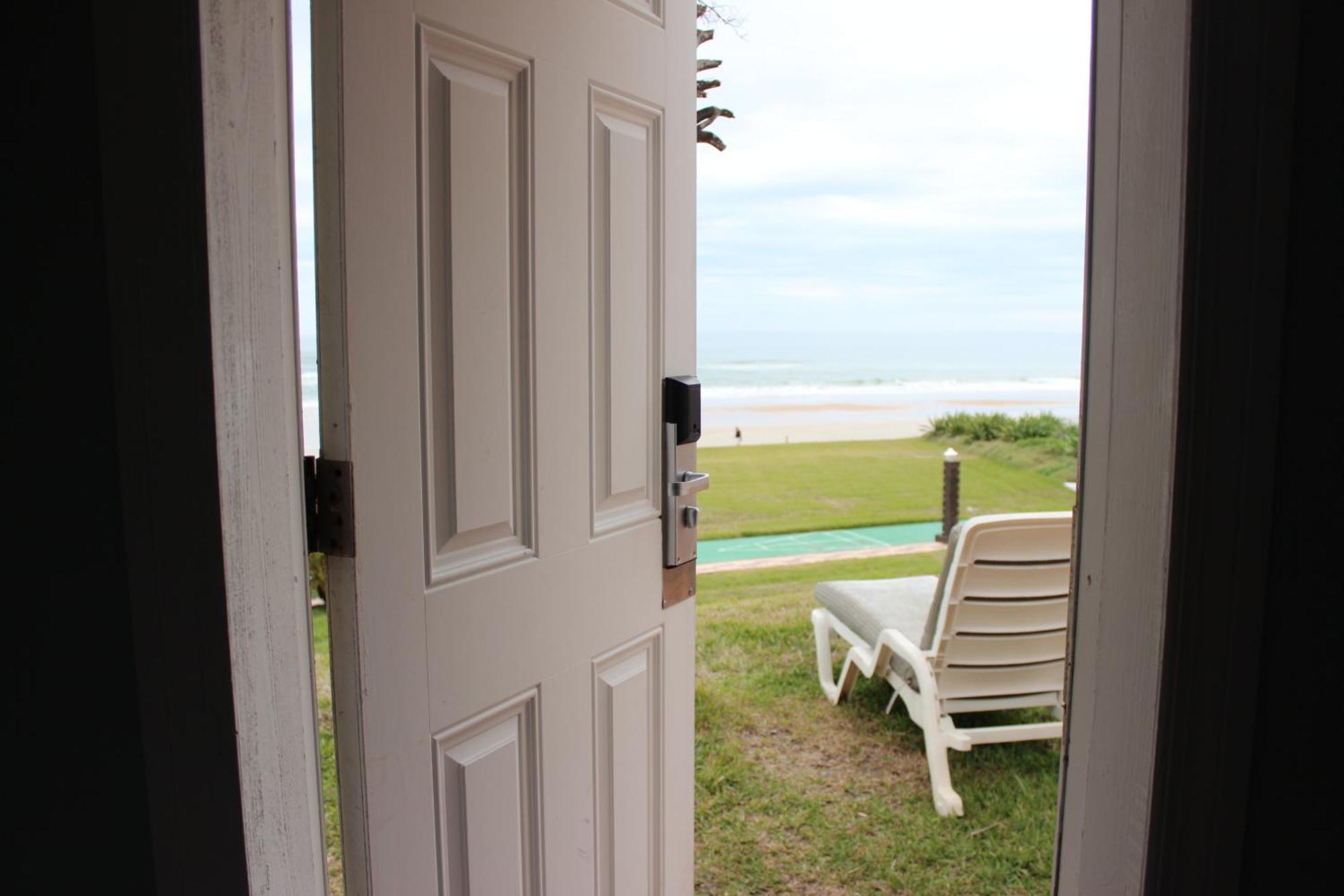 Shoreline Suites & Cabana Cottages - Beachfront Daytona Beach Rom bilde