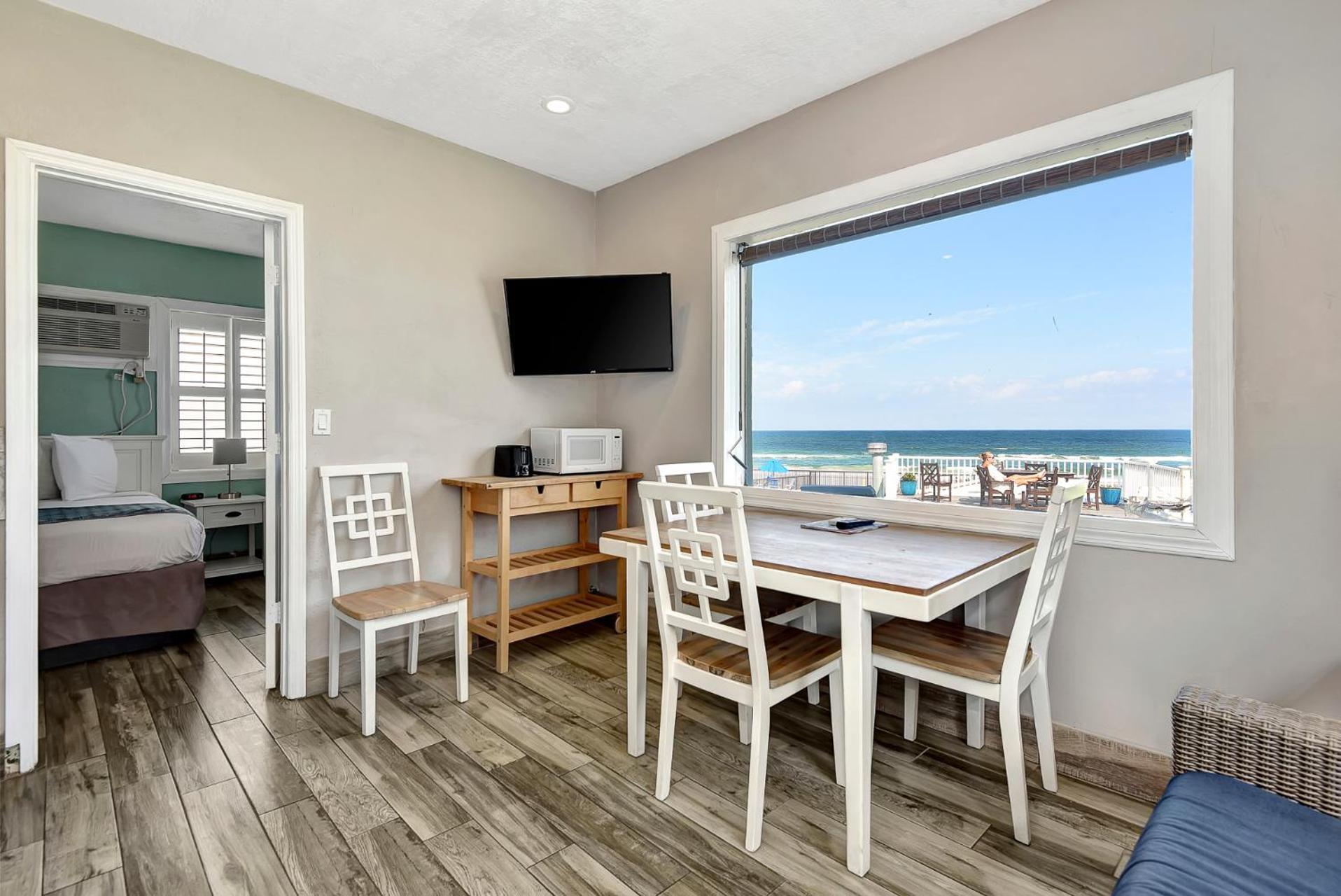 Shoreline Suites & Cabana Cottages - Beachfront Daytona Beach Eksteriør bilde